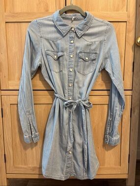 Denim Shirt Tie Waist Dress - Light Blue - S